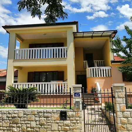 App Fratrici Apartment Umag Exterior photo